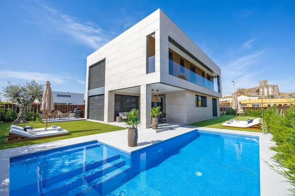 Villa De Lujo En La Costa Brava 카스테요 뎀푸리에스